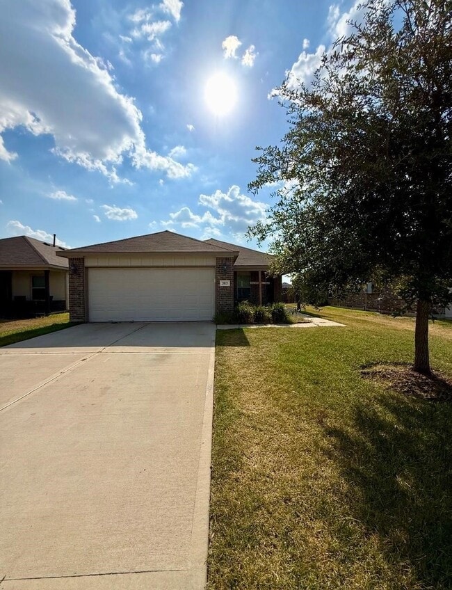 Photo - 21023 Twining Rose Ln