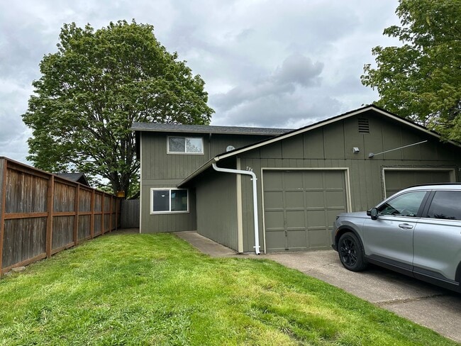 Building Photo - 776-778 W. Quinalt St. Unit 778 W. Quinalt St.