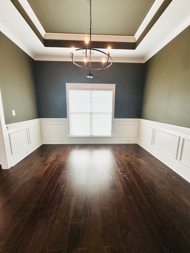 Photo - Luxury Living in Live Oak Preserve