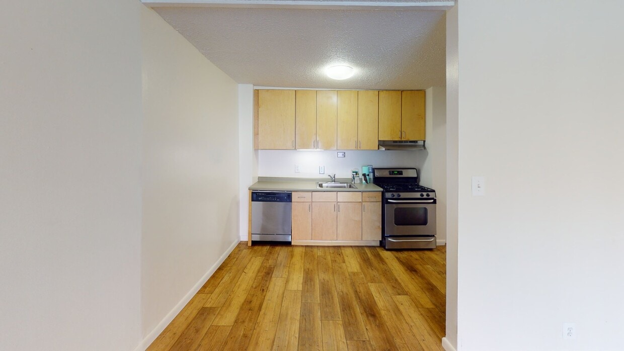 Photo - Hopkins House Apartments