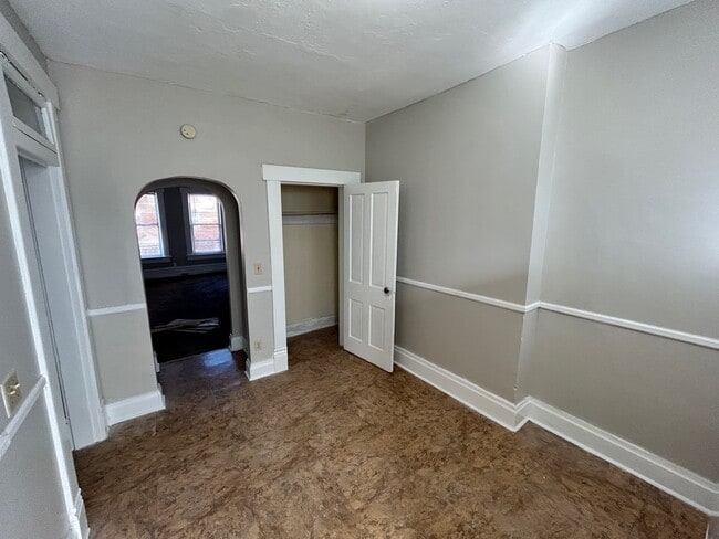 Photo - 255 W Hubbard Ave Unidad 2