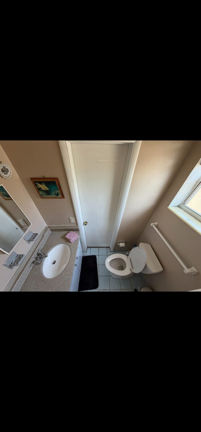 1041 NW 196th Terrace