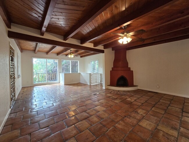 Building Photo - 295 Lomita St Unit 1