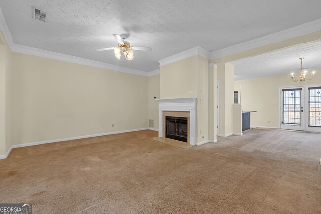 Photo - 5475 Hampton Ct