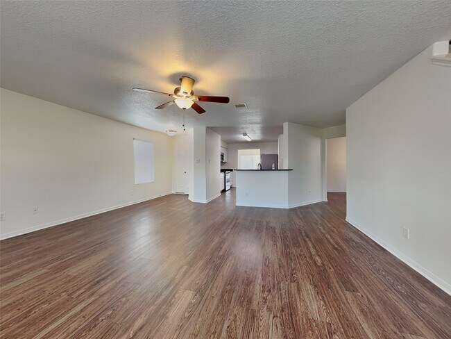 Photo - 16973 Scenic Knoll