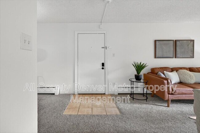 Photo - 1400 Golden Cir Unit 306