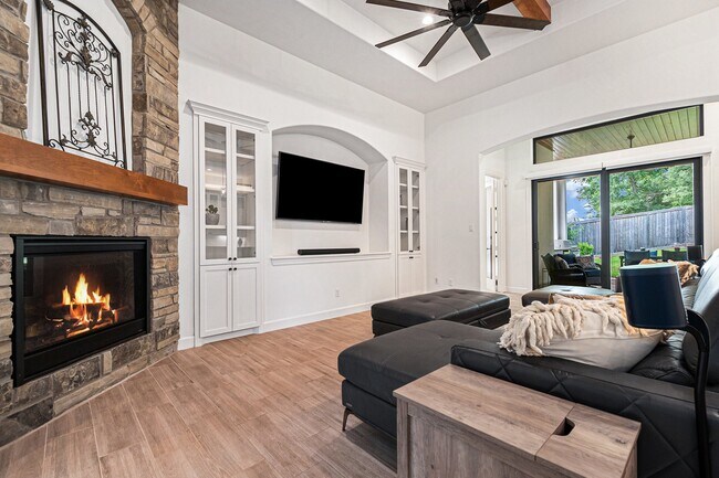 Photo - 1703 Madera Oaks Ct