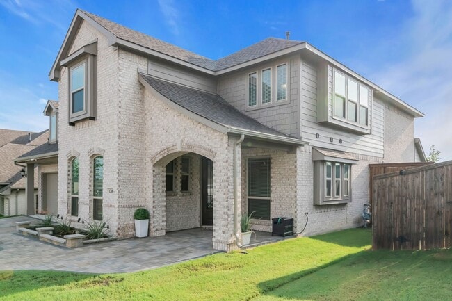 Photo - 1208 Sagewood Dr