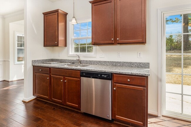 Photo - Spacious 4 Bedroom 2.5 Bath Home