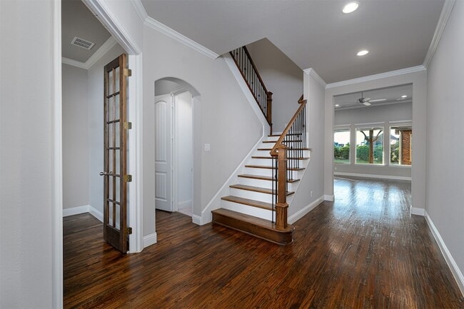 Photo - 764 Tallgrass Dr