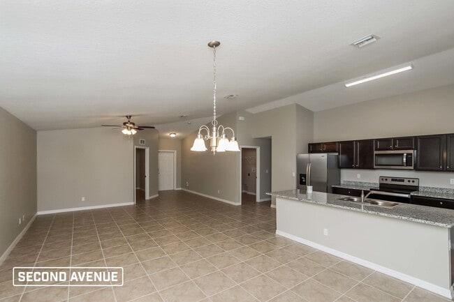 Photo - 1426 Paramount Ave SE Casa