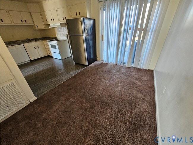 Photo - 231 Knightsmanor Ct