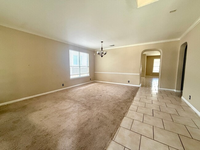 Photo - 4115 Dunn Oak Dr