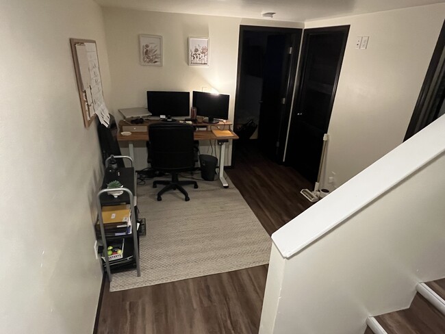 Photo - 706 W 28th St Unit 706