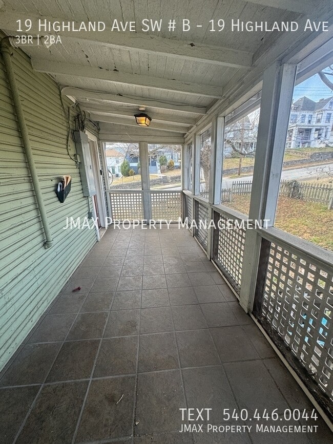 Photo - 19 Highland Ave SW Unit 19 Highland Ave SW #B