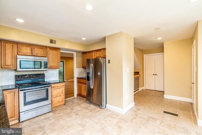 Photo - 3134 Delburne Ct