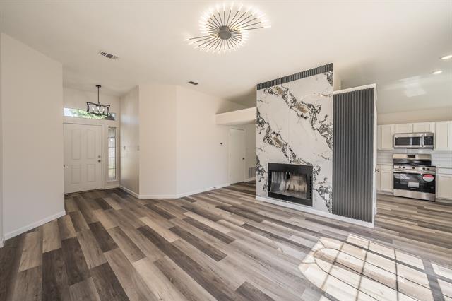 Photo - 2711 Canterbury St