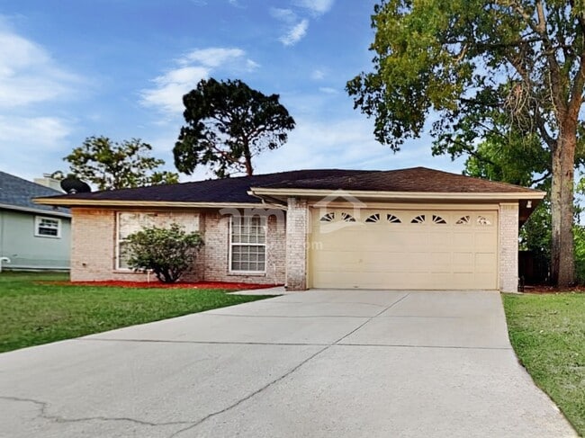 Building Photo - 8016 Queensferry Ln