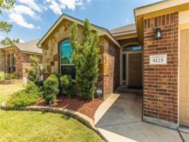 8125 Bridgepointe Dr