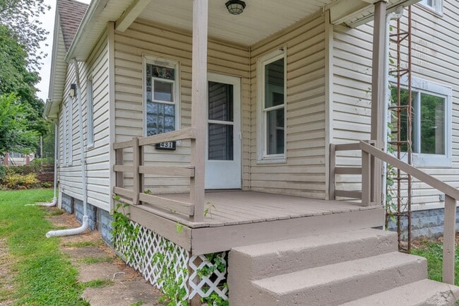 Photo - 2 Bed Home with Large Yard & Covered Porch – $1,295/mo