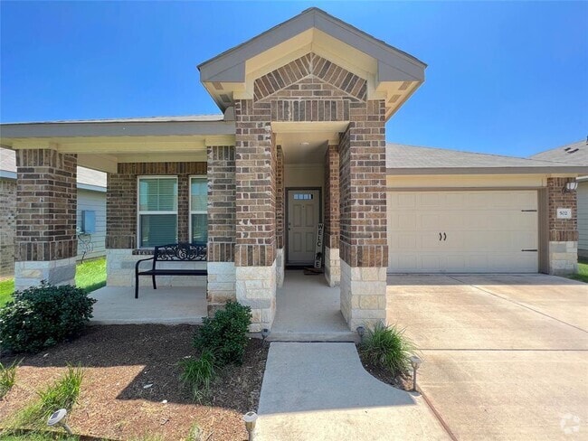 Building Photo - 502 Mossy Rock Dr Rental