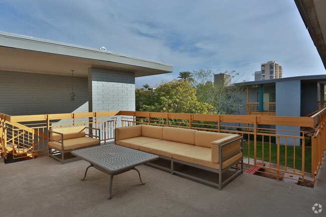 Photo - Aura at Midtown