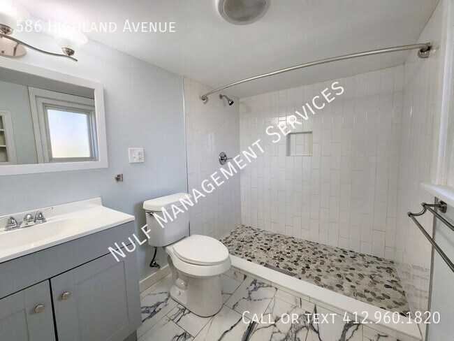 Photo - 586 Highland Ave