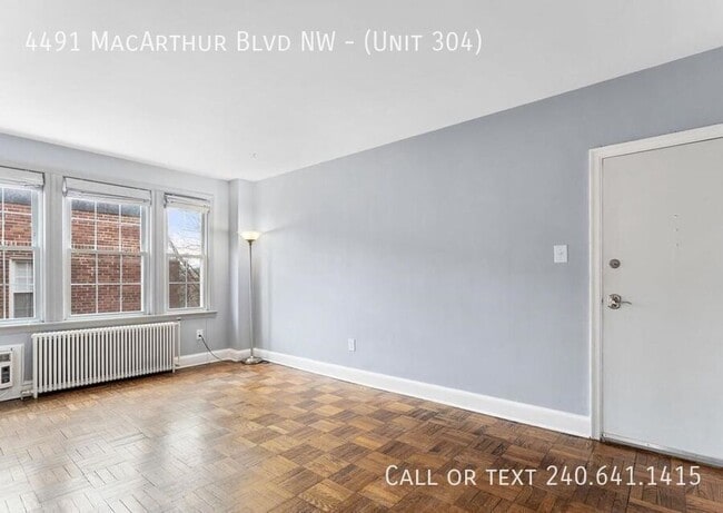 Photo - 4491 MacArthur Blvd NW