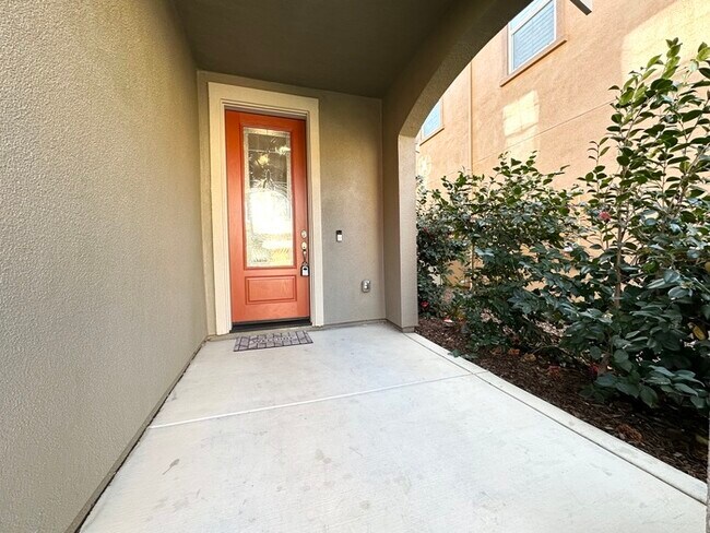 Photo - 6025 Palermo Way