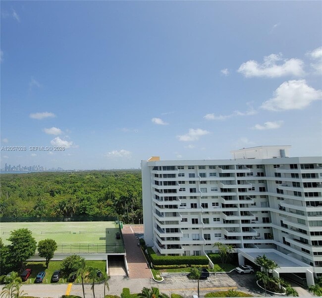 Building Photo - 199 Ocean Ln Dr Unit 1206
