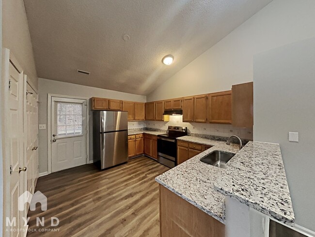 Photo - 1944 Deep Forest Trail