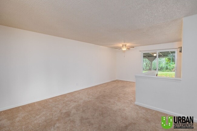 Photo - 6520 N Howard St