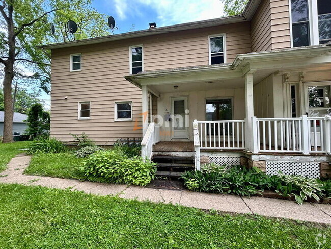 Building Photo - 602 Indiana Ave Unit 1E Rental