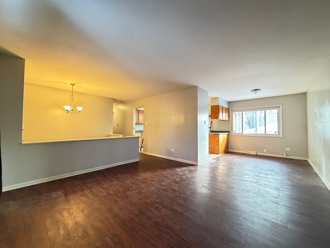 Photo - 450 E Mulberry Ct