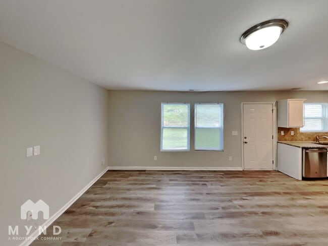 Photo - 6108 Fazenda Drive