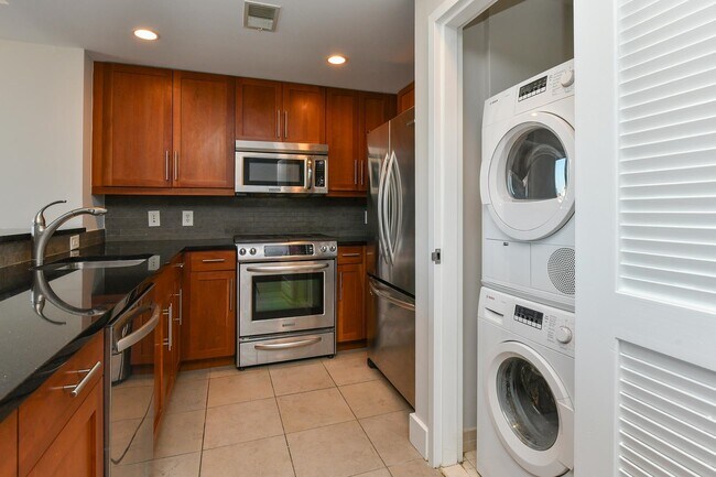 Photo - 800 Jackson St Unit 607