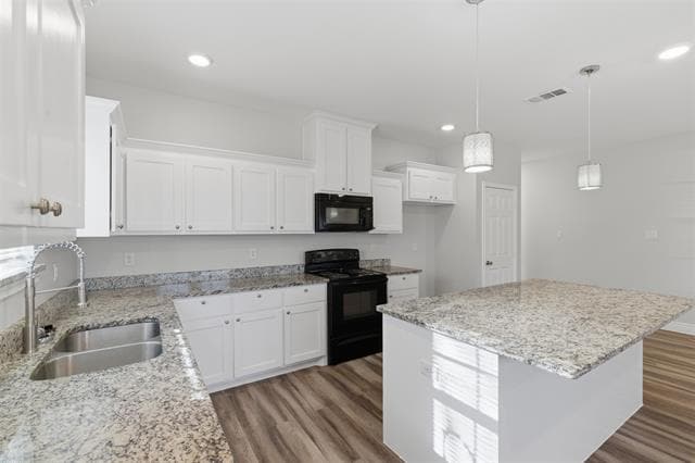 Photo - 3304 Langford St