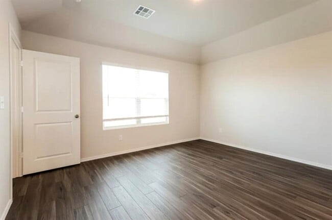 Photo - 1803 Crimson Lake Blvd