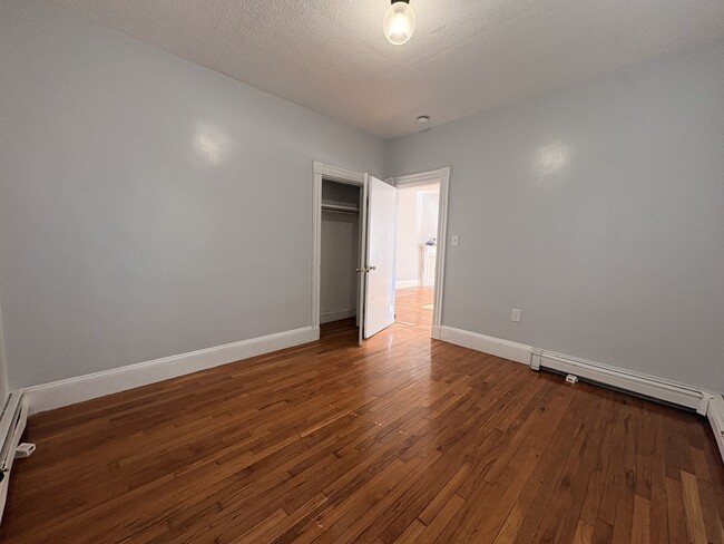 17 Corwin St Unit 2