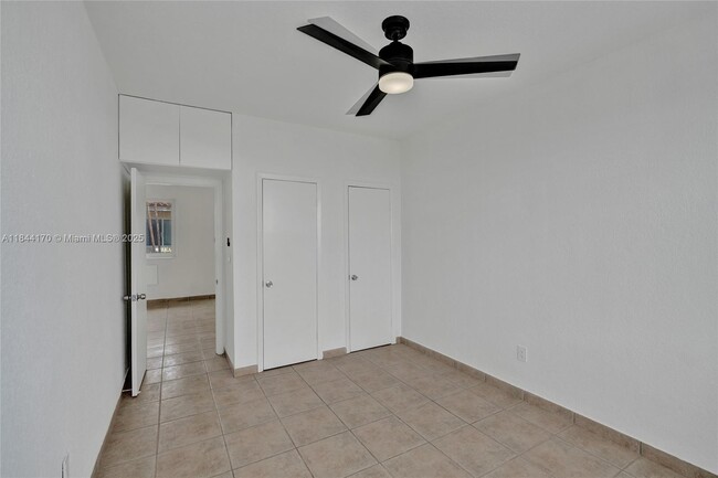 Photo - 2160 Bay Dr Unit 1-2