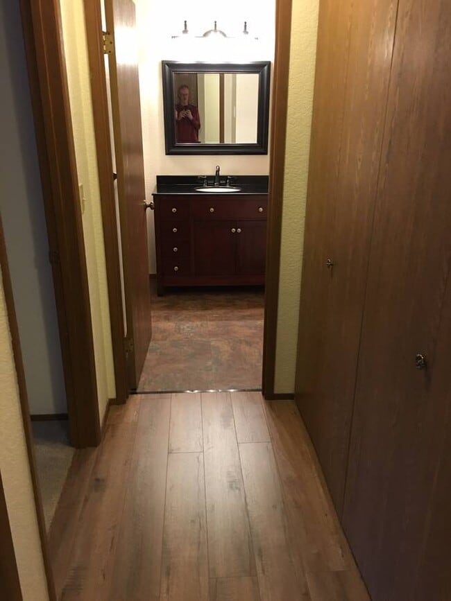 Photo - 5513 Cirque Dr W Unit C