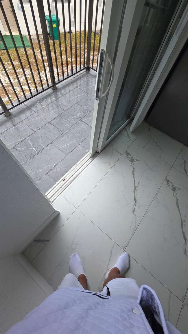 Photo - 5332 NW 18th St Unit 3-X