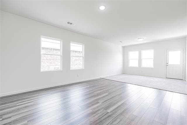 Photo - 772 Wellington Dr