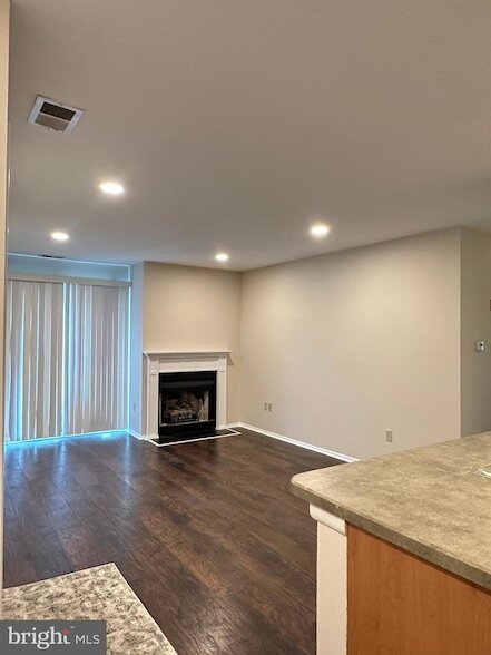 Photo - 243 Barclay Ct Condo Unit 243