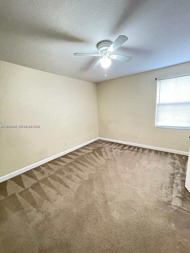 Photo - 19183 N Hibiscus St