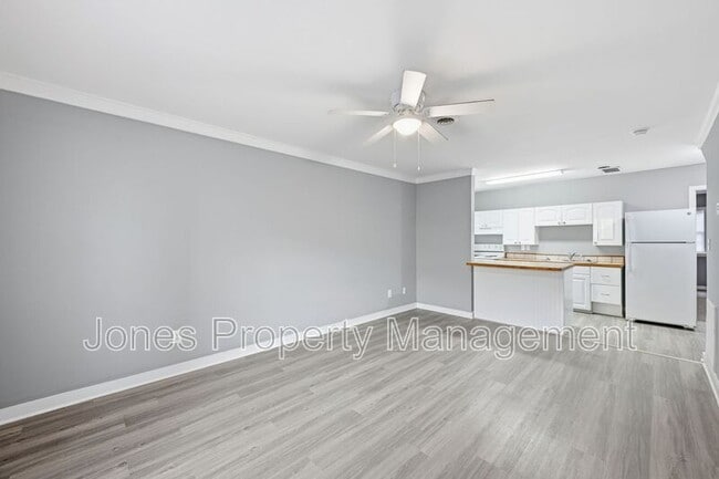 Photo - 320 N Key St