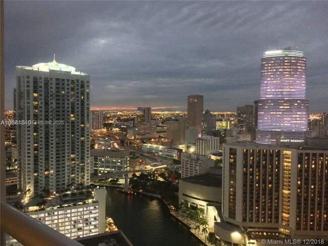 Photo - 475 Brickell Ave Unit 3414