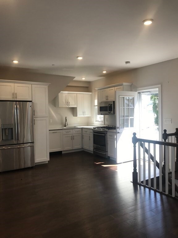 Photo - 37 Walnut Pl Unit 2