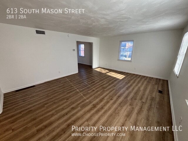 Photo - 613 S Mason St