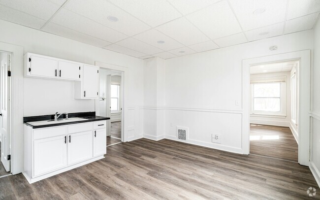 Building Photo - 2955 N 17th St Rental